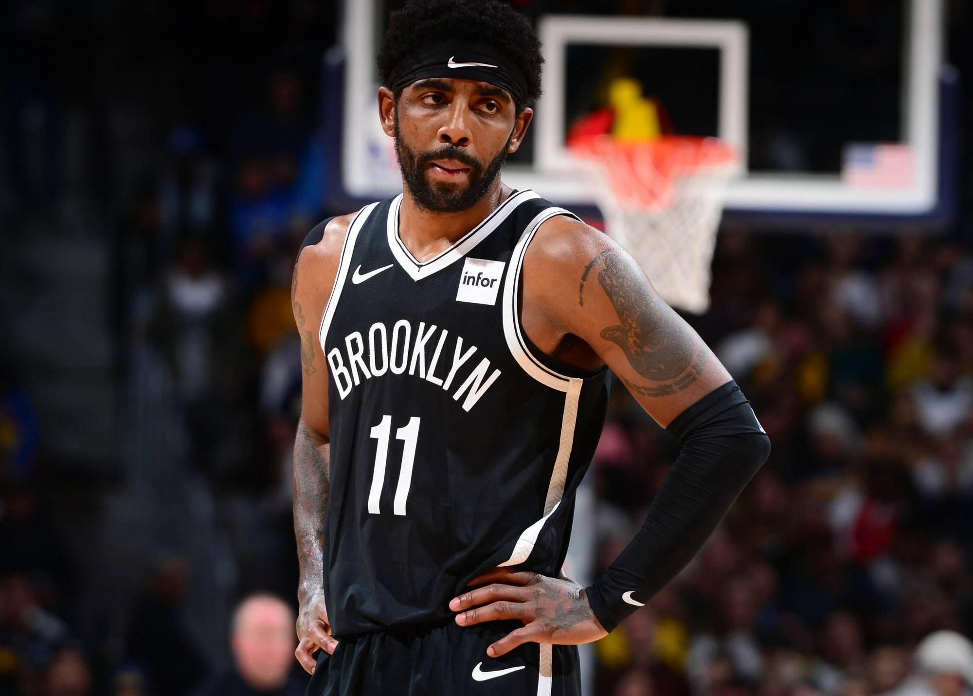 在连续两场 在连续两场