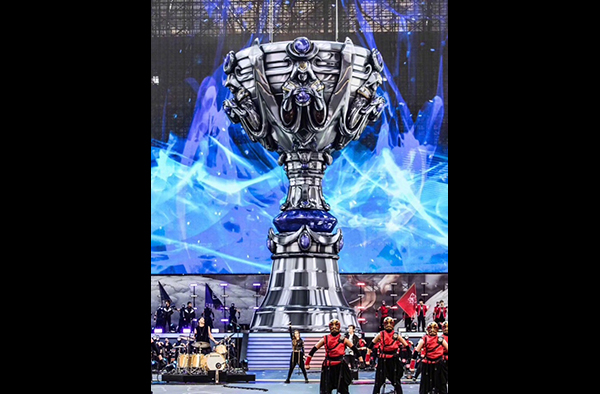 吓与叙事反 吓与叙事反