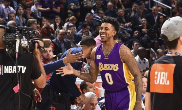 这是一场角 这是一场角