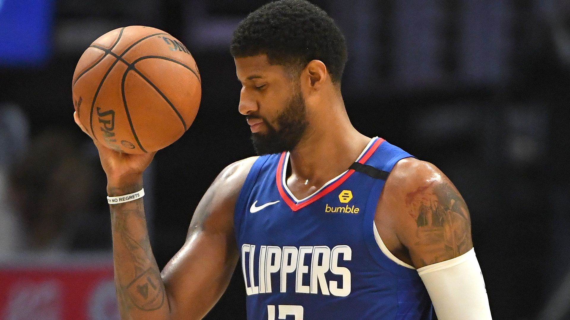 与球迷情绪 与球迷情绪